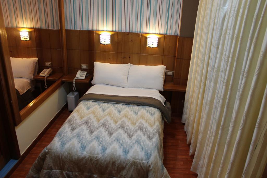 Hotel Venecia Huánuco Стая снимка