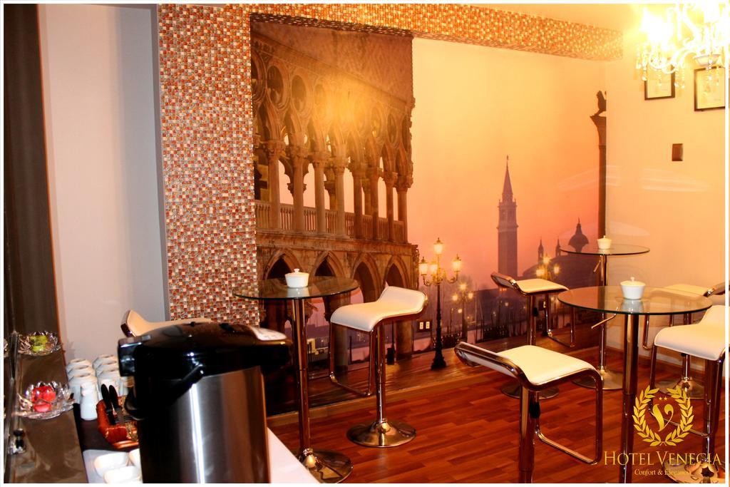 Hotel Venecia Huánuco Екстериор снимка